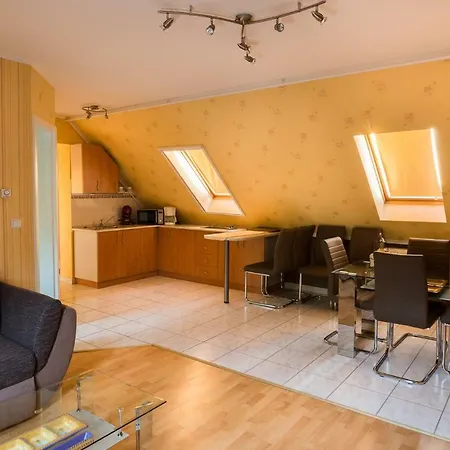 Petra Apartman Apartment *