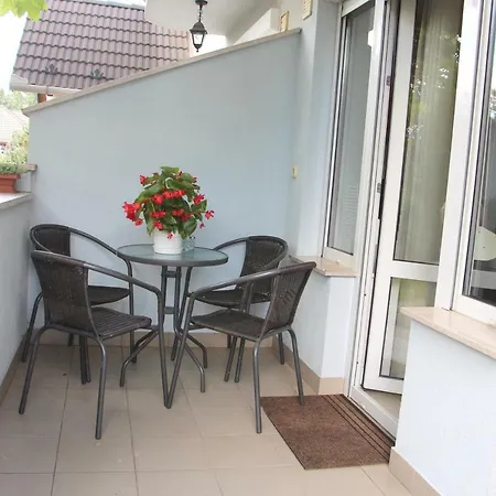Petra Apartman * Kiskoros